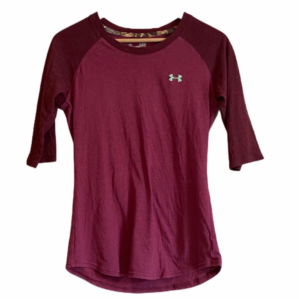 FINALSALE Under Armour Semi Fitted Tee
